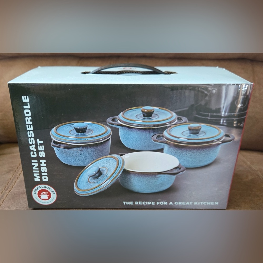 Chef’s Counter Enameled Cast Iron Cookware Set of 4